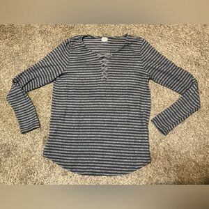 Buckle BKE Gray Striped Long Sleeve Laced Henley Top XL